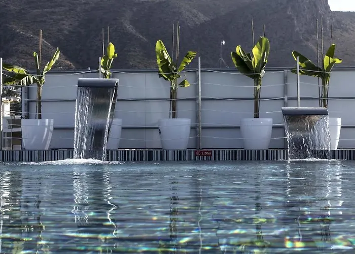 酒店 Glaros Royal 4*