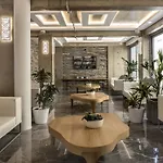 Ξενοδοχείο Glaros Royal 4*