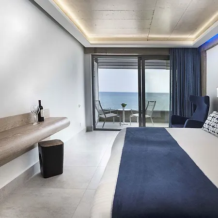 Hotel Glaros Royal 4*